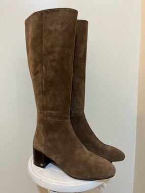 Stuart Weitzman tall suede boots *like NEW